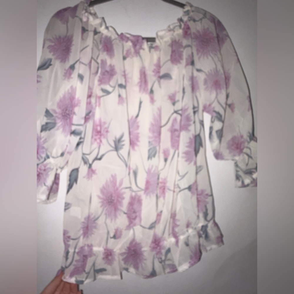 NWOT SHEIN Floral Blouse - Purple and White - Picture 3 of 5